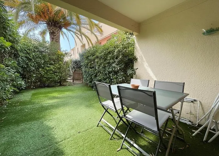 Cogtrop - De Charme Avec Jardinet Privatif Dans Résidence Avec Piscine Au Cœur Du Golfe De Saint-tropez Appartement Cogolin