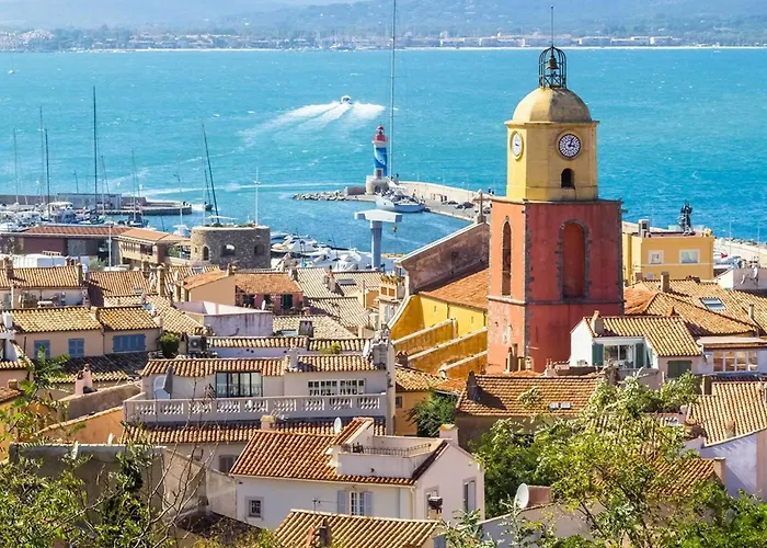 Appartement Cogtrop - De Charme Avec Jardinet Privatif Dans Résidence Avec Piscine Au Cœur Du Golfe De Saint-tropez Cogolin
